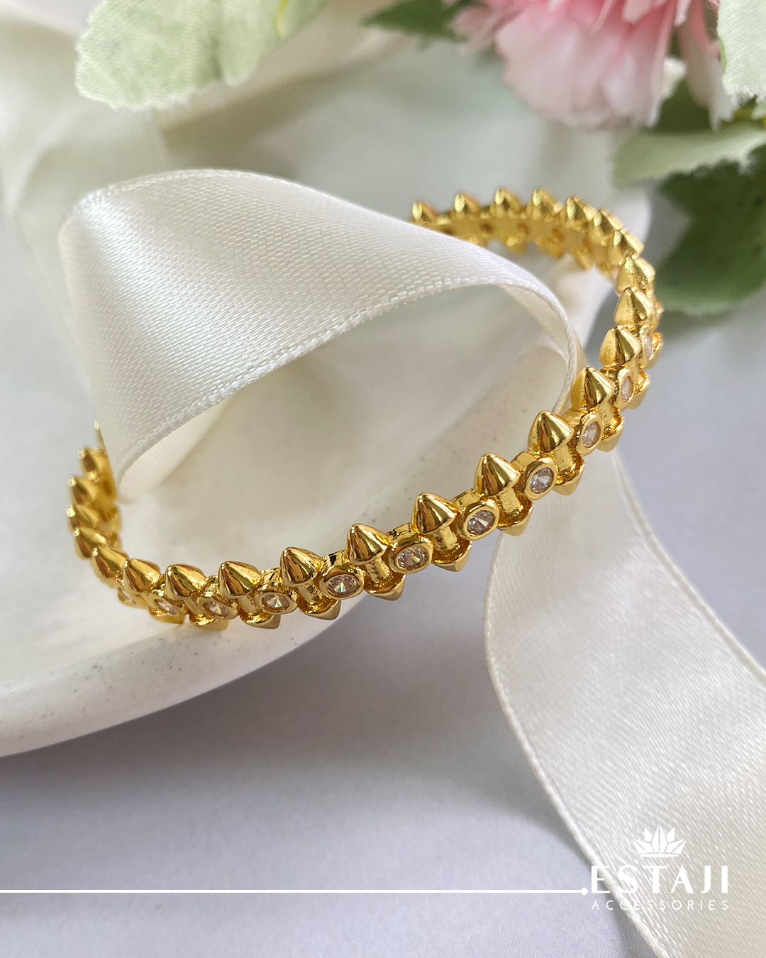 دستبند النگویی